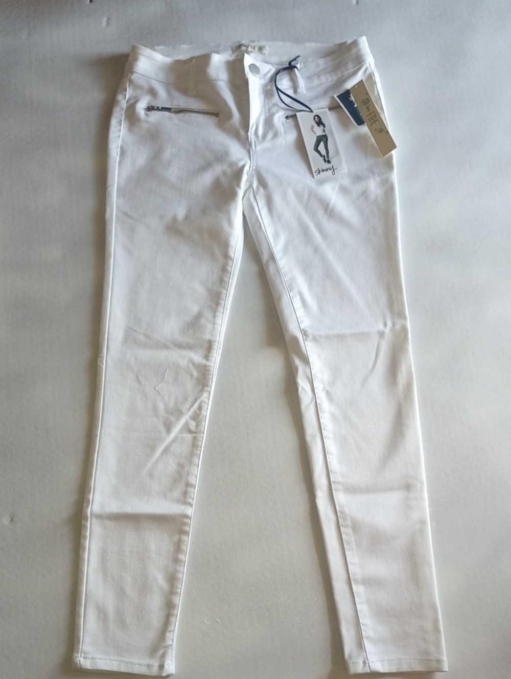 love, Fire White Skinny Jeans with Silver Zipper Accent